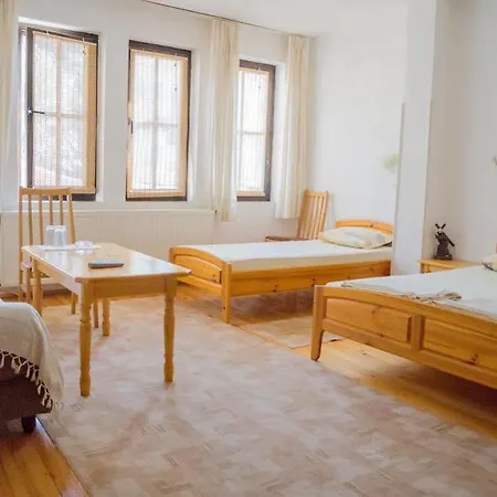 Toni's Guest house