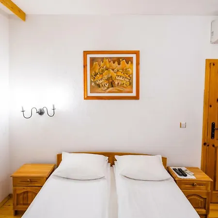 Toni's 3* Melnik (Blagoevgrad)