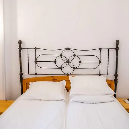 Toni's Vendégház Melnik