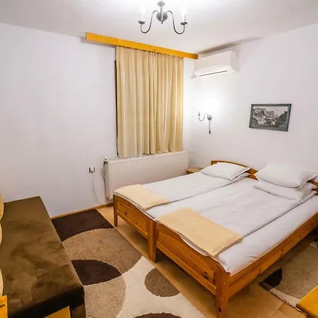 Toni's 3* メルニック