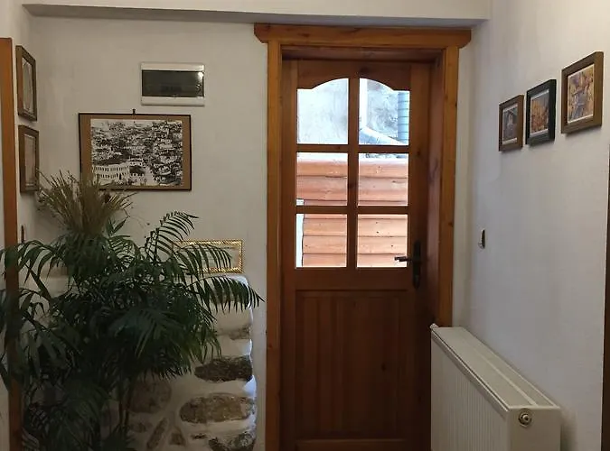 Guest house Toni's 3*