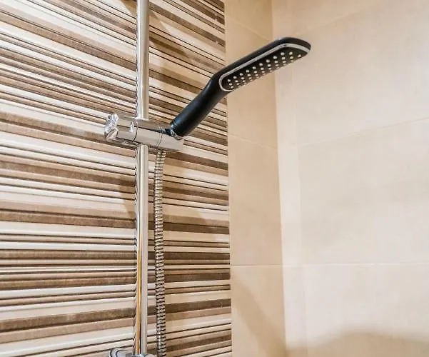 Guest house Toni's 3*